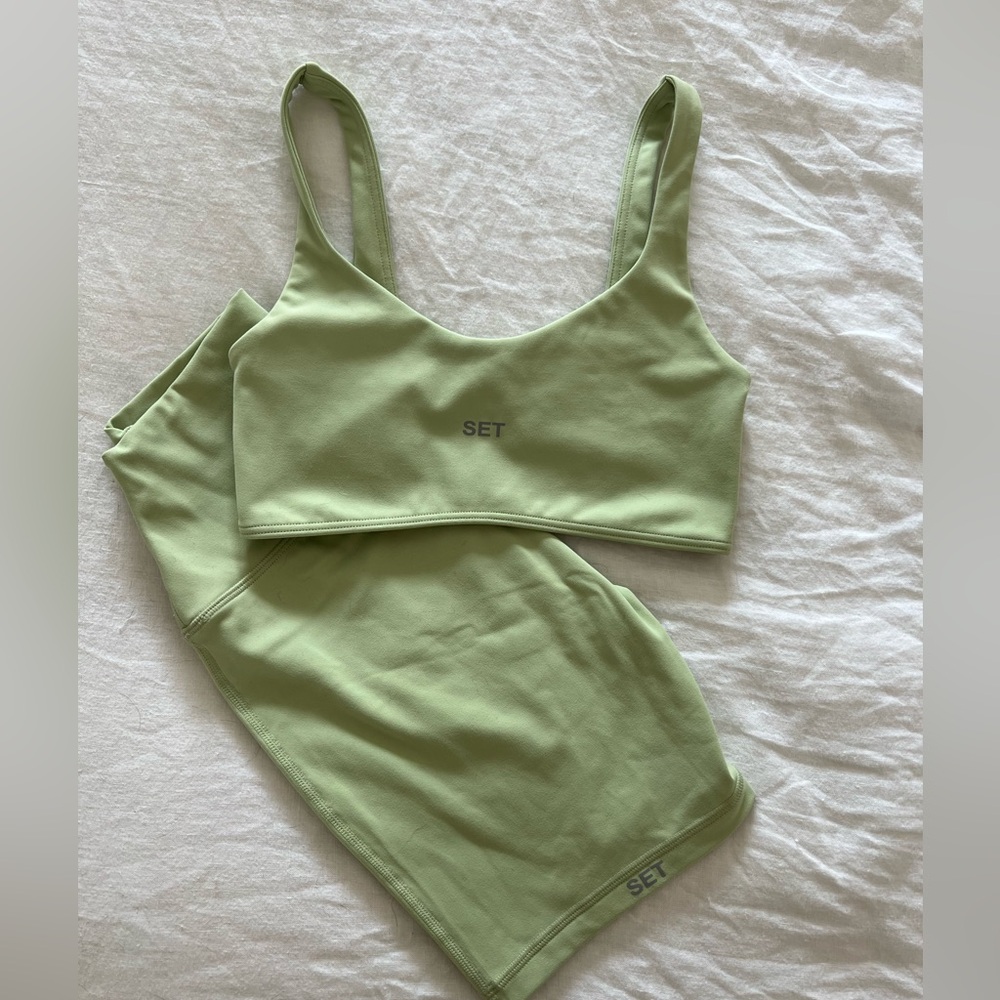 Set Active - LUXFORM Set